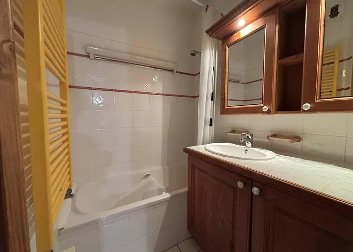 Moderne A Plagne Aime 2000 Avec Piscine Et Parking Couvert - Fr-1-351-267 Апартаменты *