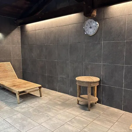 Moderne A Plagne Aime 2000 Avec Piscine Et Parking Couvert - Fr-1-351-267 *